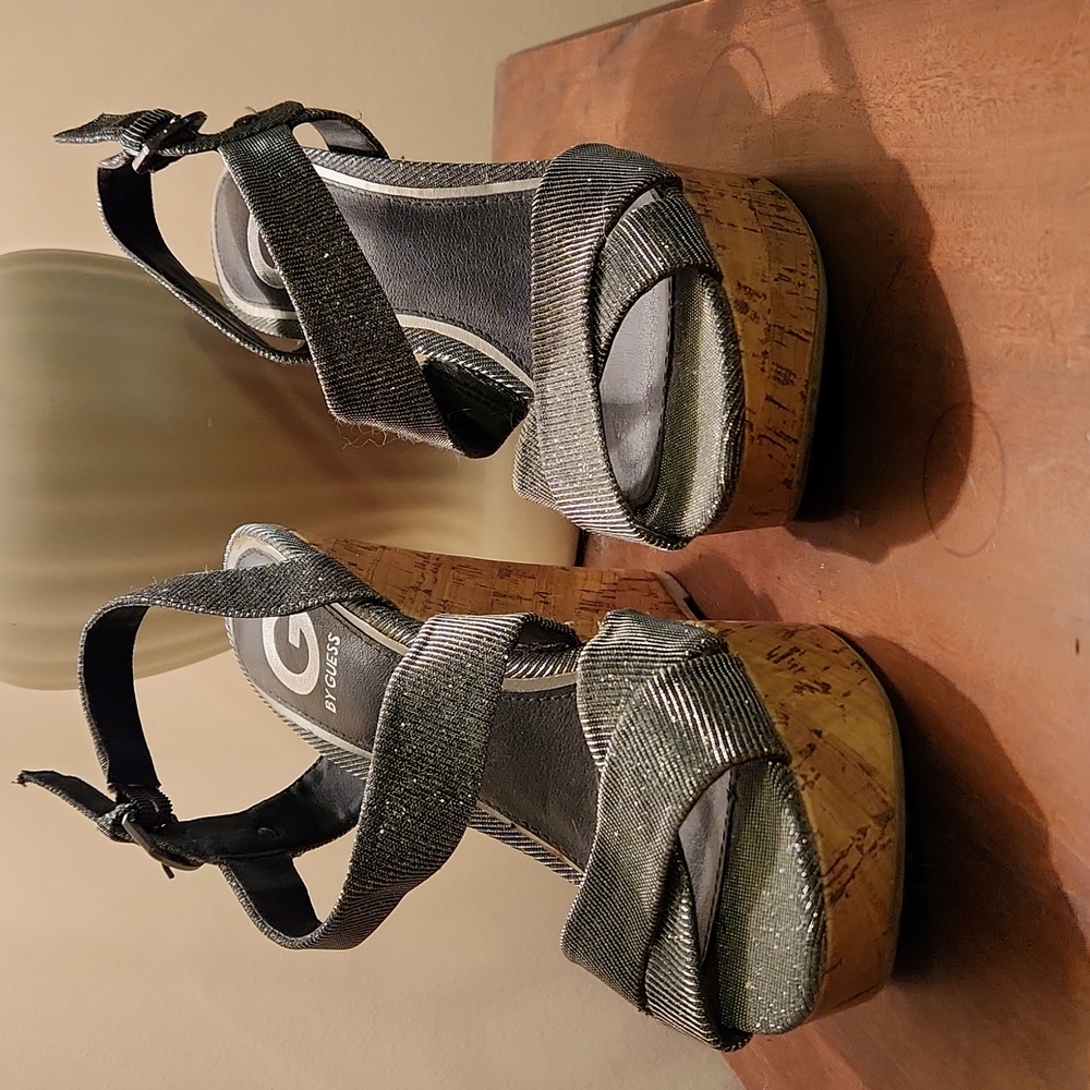 Nice Guess wedges 5" wedges, sparkly